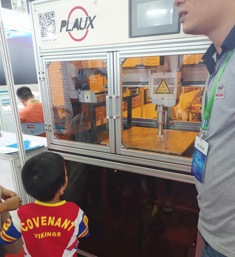 汽车内外饰展现场接待情况-豆奶视频在线观看豆奶视频免费观看在线