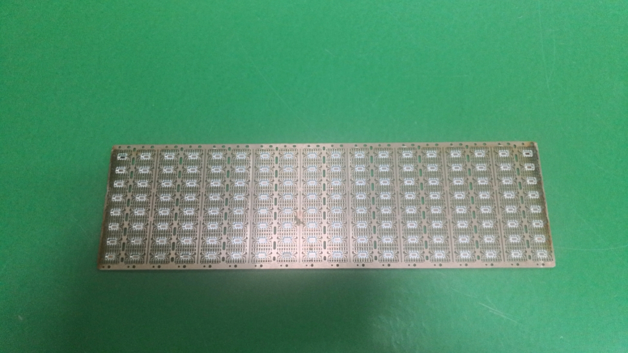 豆奶视频在线观看豆奶视频APP官网机所处理的铜引线框架即铜支架产品